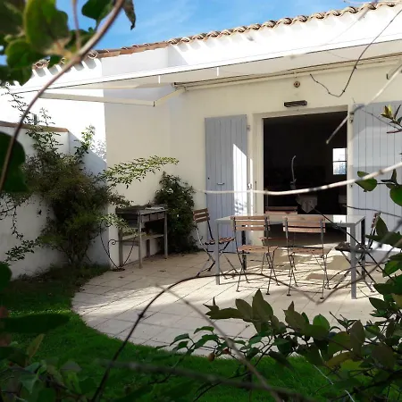 Sarment Oleron 3* سان بيار دو أوليرون
